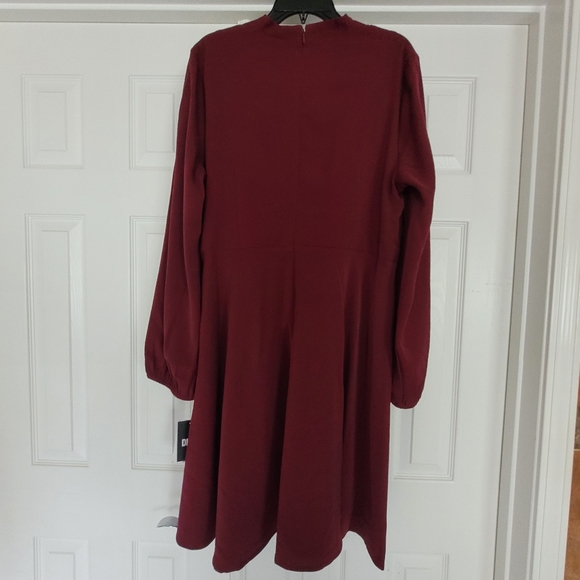 DKNY women's dress, cherry color size 16, new - Picture 7 of 7